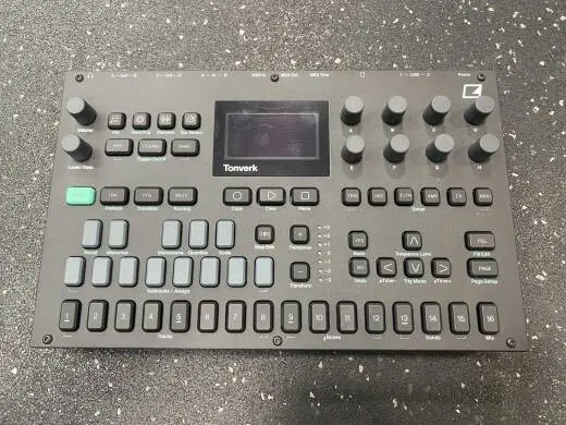 Tonverk Poly Multisampler/Audio Processor